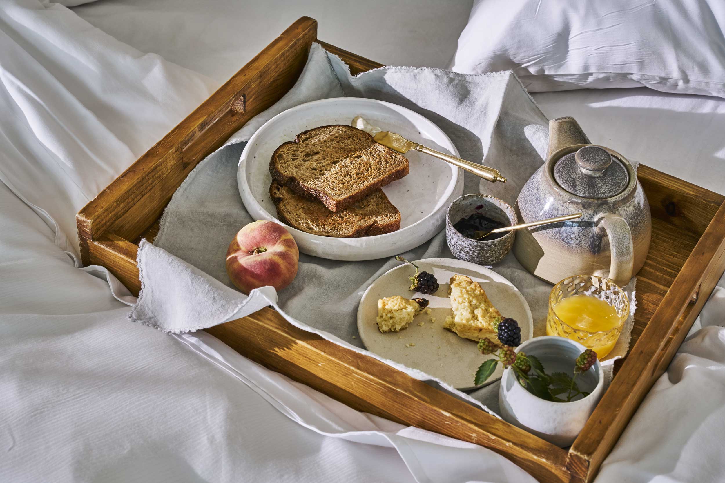 180625_AUBERGE_BREAKFAST_IN_BED_137