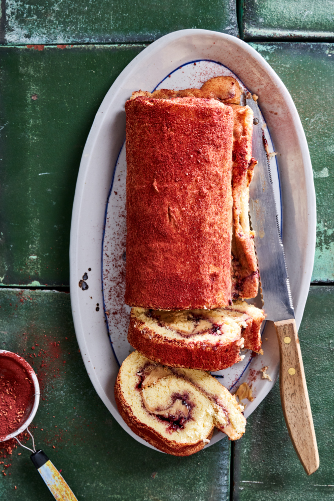 200725_COLOMBIANA_RASPBERRY_ROLL_CAKE_AREQUIPE_AND_CREAM_021