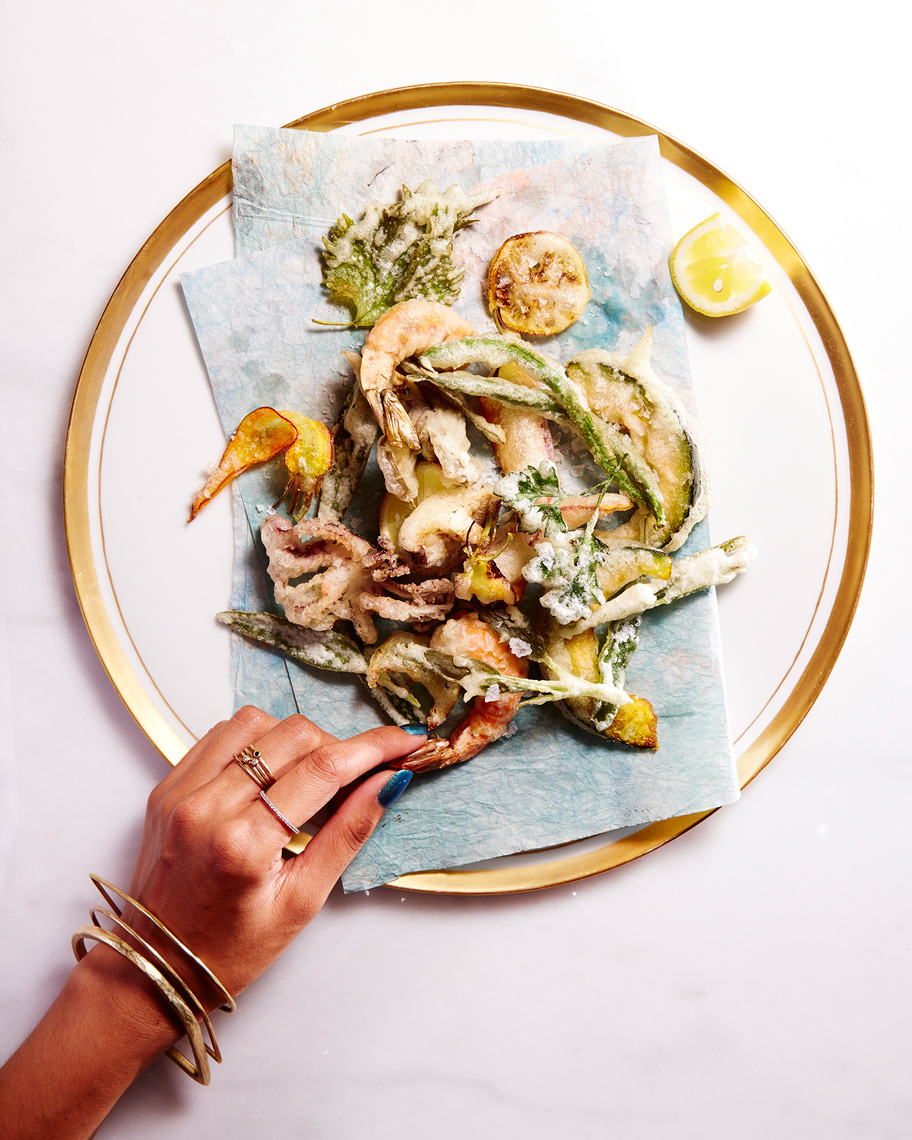 BON APPETIT